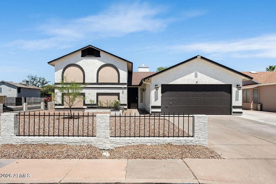 620 E APPALOOSA Road, Gilbert, AZ 85296 — photo 1 of 15