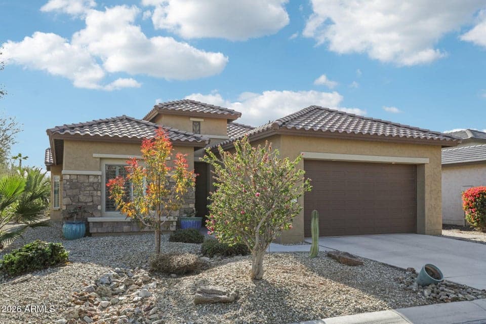 16929 W CAMBRIDGE Avenue, Goodyear, AZ 85395 — photo 1 of 30