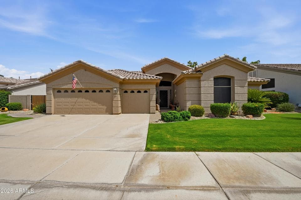 1382 W INDIGO Drive, Chandler, AZ 85248 — photo 1 of 66