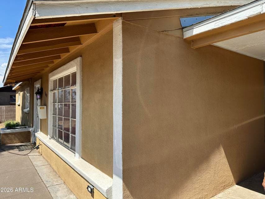 5607 N 21st Avenue, Phoenix, AZ 85015 — photo 1 of 3