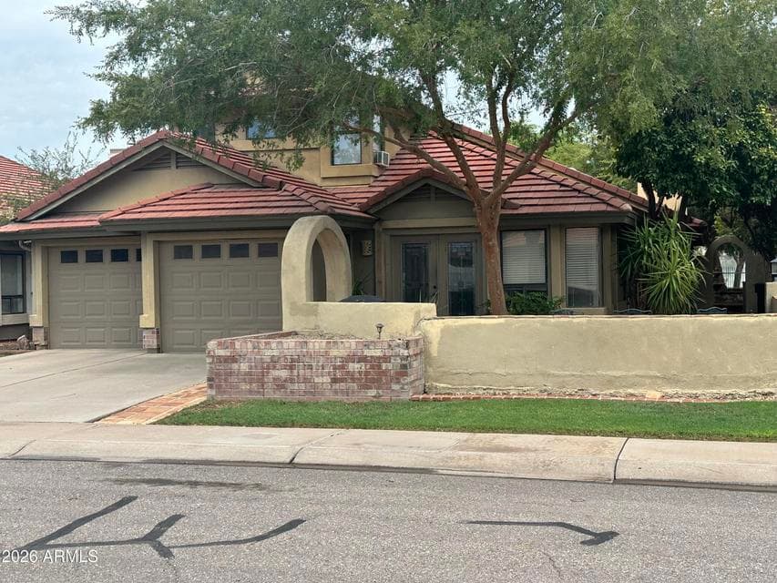 5718 W IVANHOE Street, Chandler, AZ 85226 — photo 1 of 13