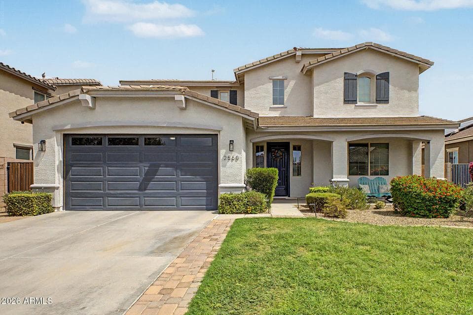 2560 E COCONINO Way, Gilbert, AZ 85298 — photo 1 of 35