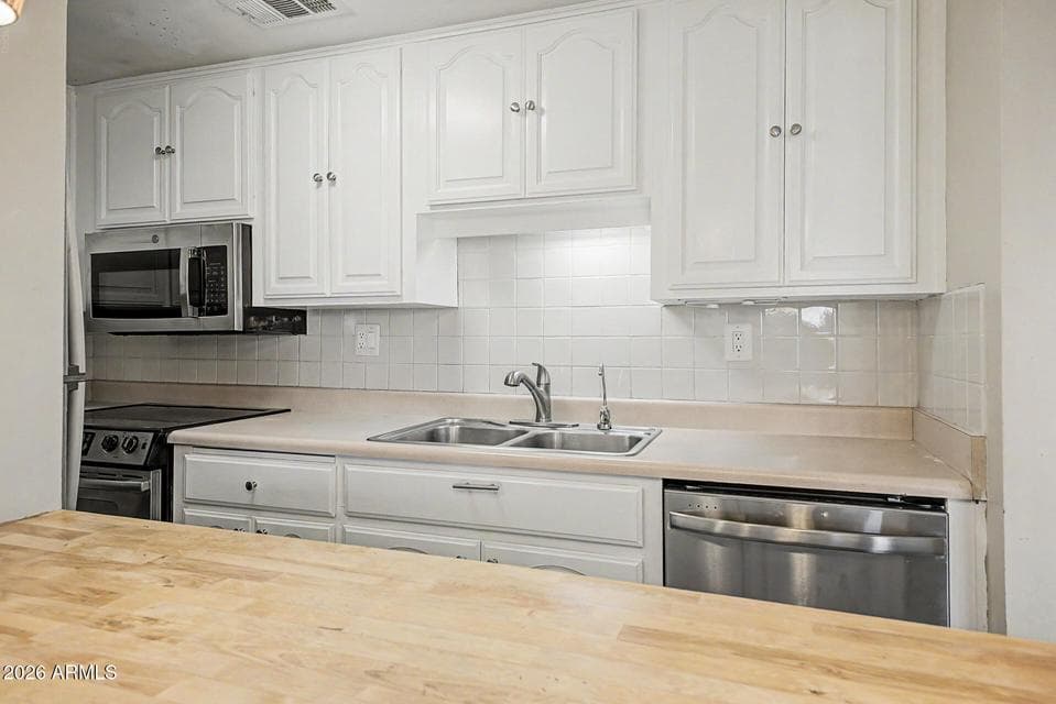 424 W Brown Road 207, Mesa, AZ 85201 — photo 1 of 24