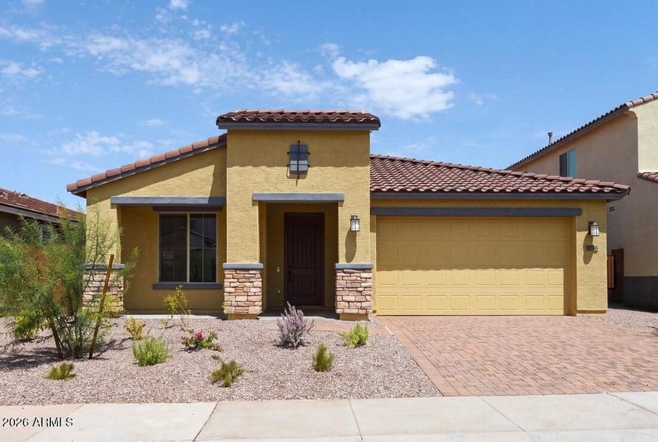 8736 W Colter Street ~ Ready Now