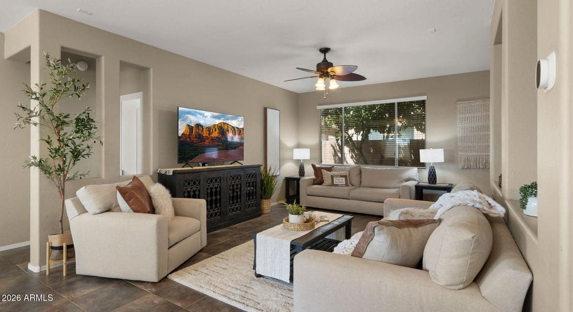 6602 S CARTIER Drive, Gilbert, AZ 85298 — photo 1 of 40