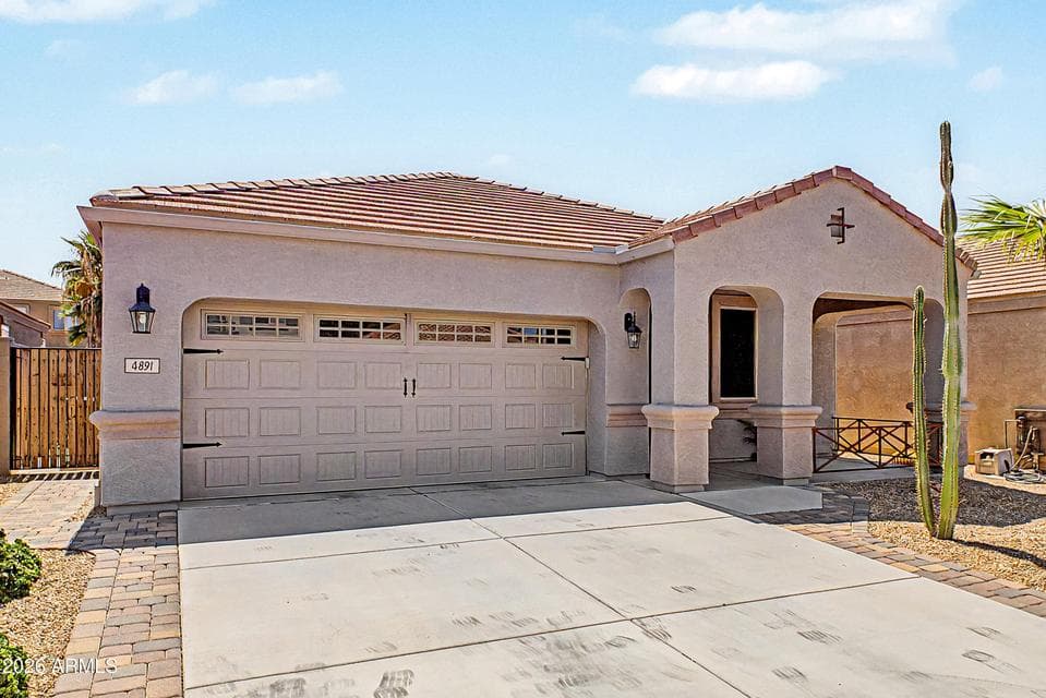 4891 E SUNSTONE Drive, San Tan Valley, AZ 85143 — photo 1 of 48