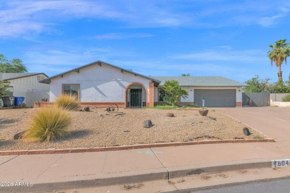 604 W PLATA Avenue, Mesa, AZ 85210 — photo 1 of 29