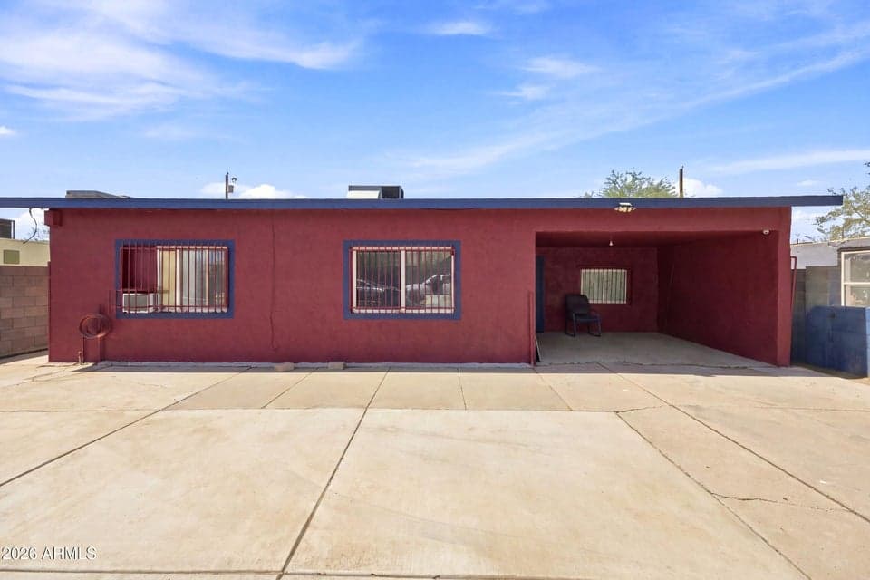 902 S 30TH Drive, Phoenix, AZ 85009 — photo 1 of 18