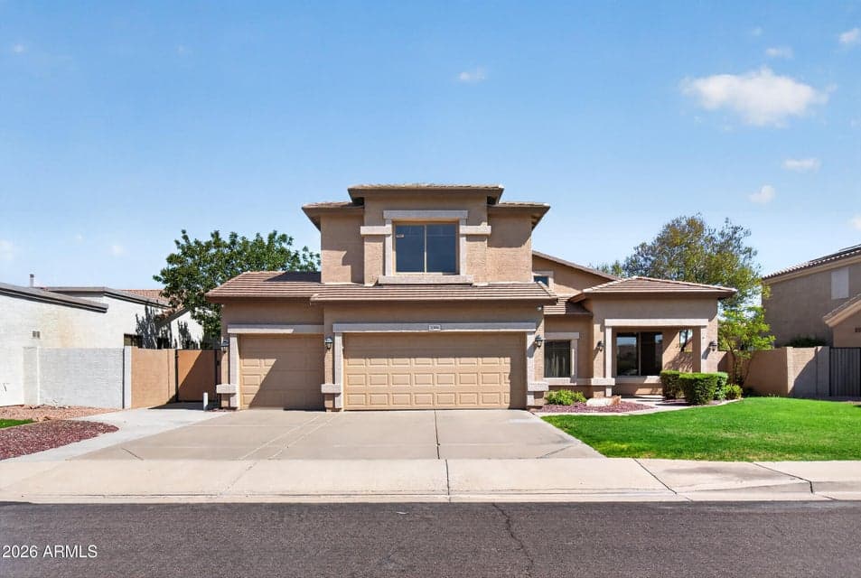 3316 E MAPLEWOOD Street, Gilbert, AZ 85297 — photo 1 of 61