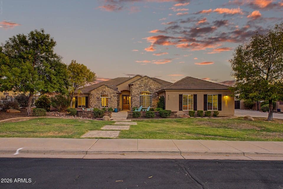 8533 E HALIFAX Circle, Mesa, AZ 85207 — photo 1 of 54