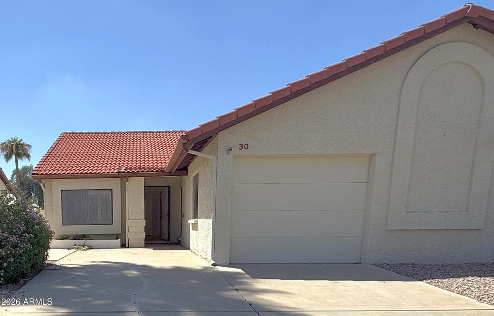 542 S HIGLEY Road 30, Mesa, AZ 85206 — photo 1 of 10