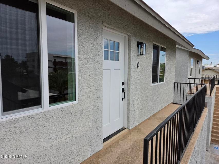 824 N 11TH Avenue 4, Phoenix, AZ 85007 — photo 1 of 10