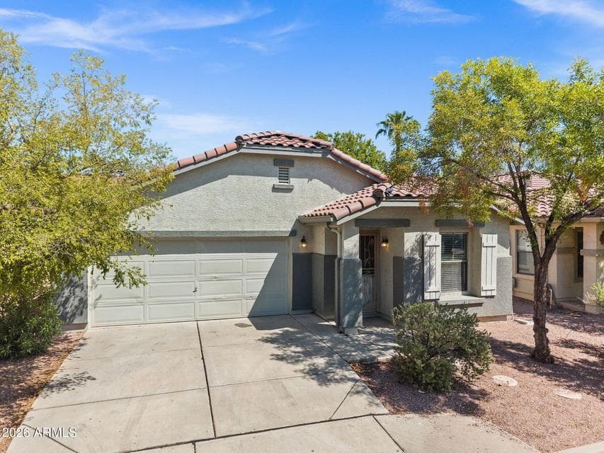 3742 E JASPER Drive, Gilbert, AZ 85296 — photo 1 of 46