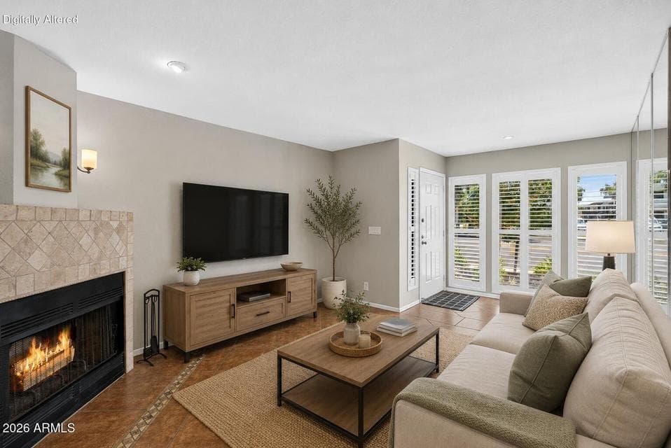1840 E MORTEN Avenue 138, Phoenix, AZ 85020 — photo 1 of 31