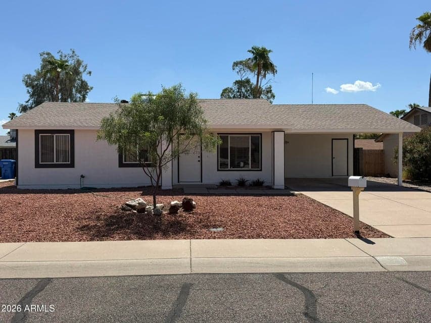3427 E HELENA Drive, Phoenix, AZ 85032 — photo 1 of 7