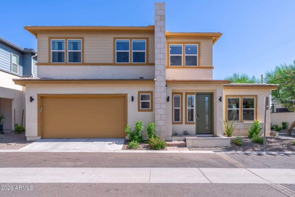 1555 E OCOTILLO Road 9, Phoenix, AZ 85014 — photo 1 of 39