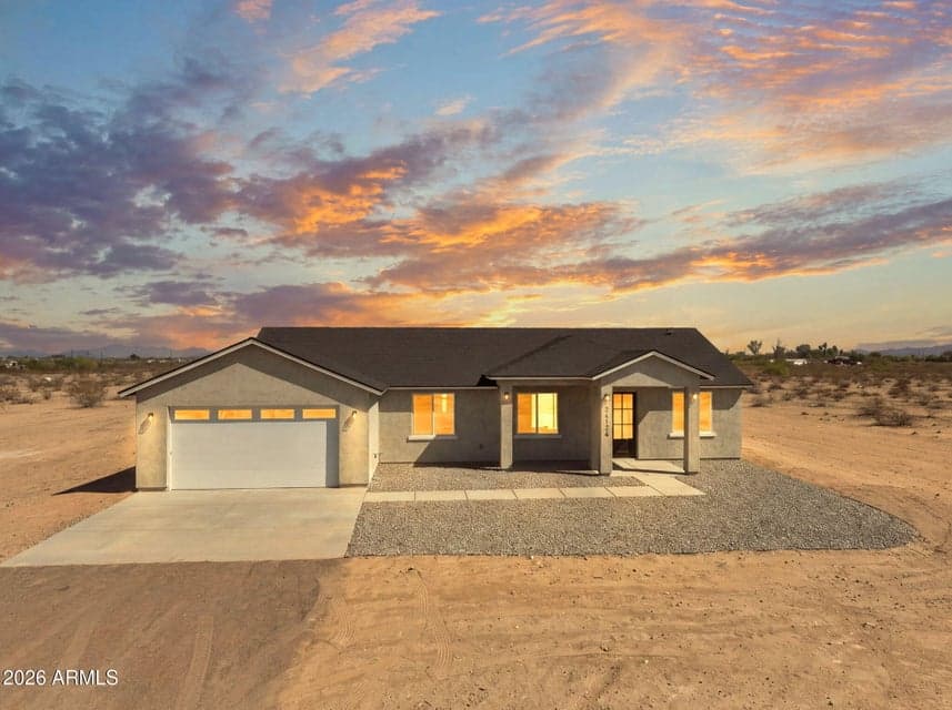 34136 W PIONEER Street, Tonopah, AZ 85354 — photo 1 of 24