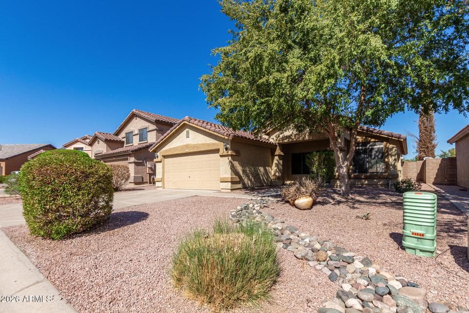 15938 W POST Drive, Surprise, AZ 85374 — photo 1 of 30