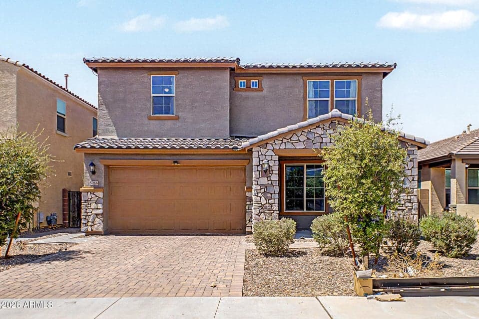 5066 N 79TH Lane, Glendale, AZ 85303 — photo 1 of 37