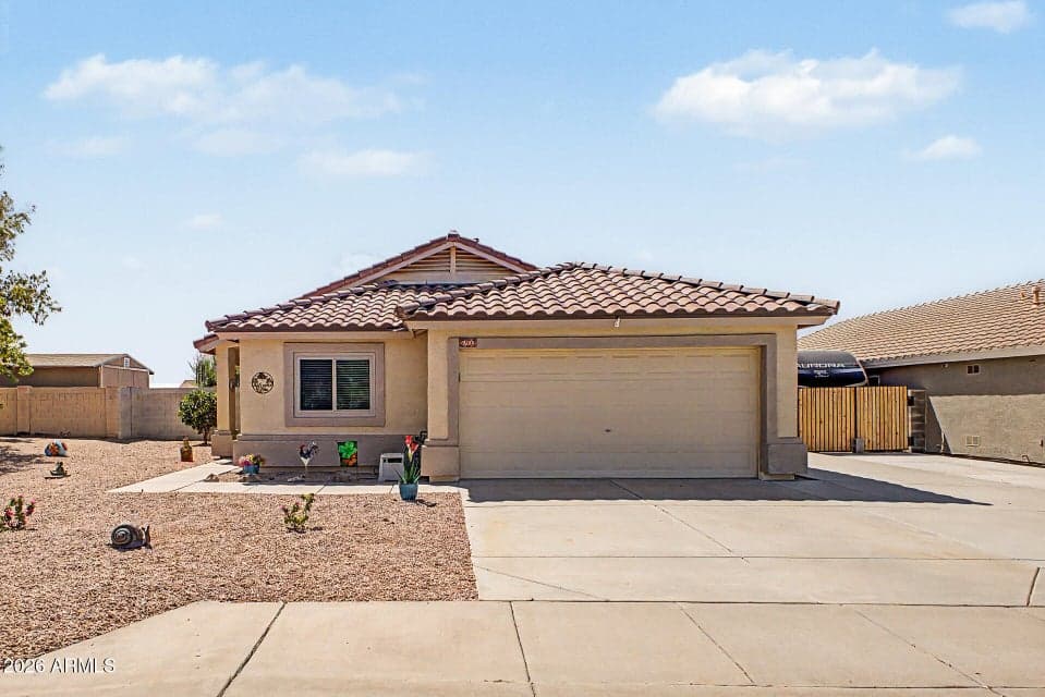 9255 E ELLIS Street, Mesa, AZ 85207 — photo 1 of 31