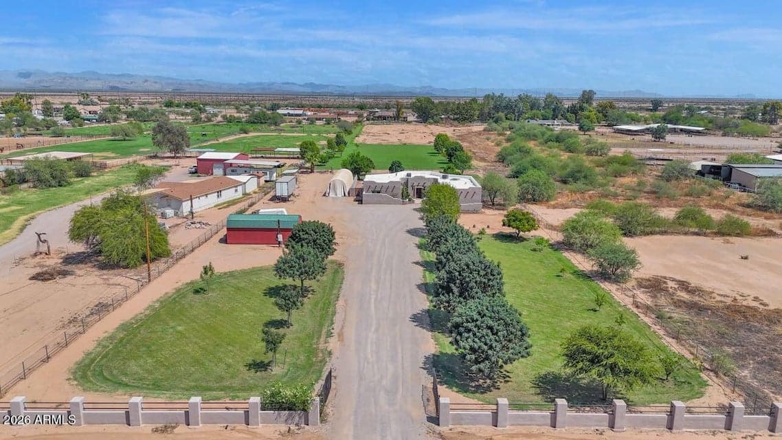 43607 N Coyote Road, San Tan Valley, AZ 85140 — photo 1 of 38
