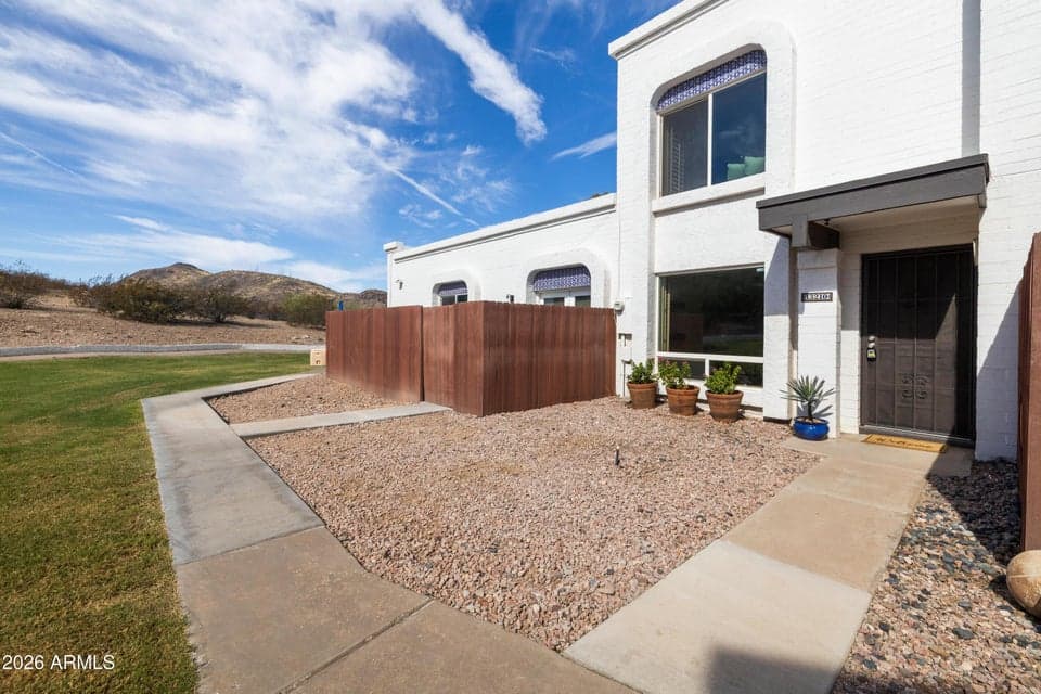 13210 N 3RD Way, Phoenix, AZ 85022 — photo 1 of 32