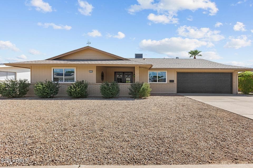 10944 W SARATOGA Circle, Sun City, AZ 85351 — photo 1 of 35