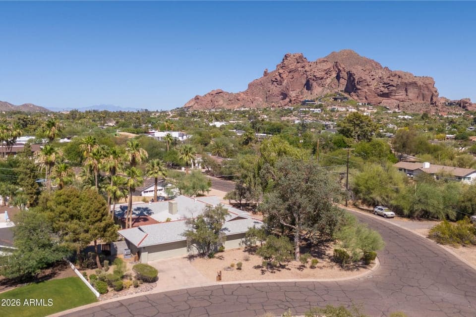 4140 E SAN MIGUEL Avenue, Phoenix, AZ 85018 — photo 1 of 40