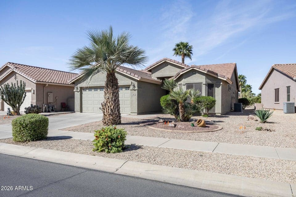121 S AGUA FRIA Lane, Casa Grande, AZ 85194 — photo 1 of 33