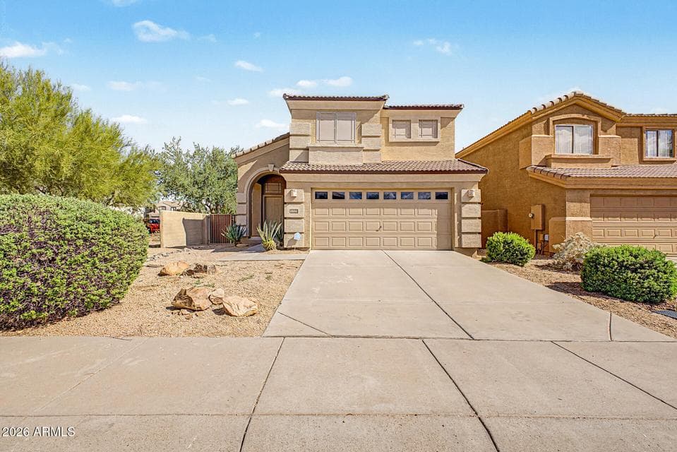 4945 E ROBERTA Drive, Cave Creek, AZ 85331 — photo 1 of 36