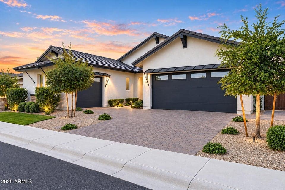 4212 E VIA DONA Road, Cave Creek, AZ 85331 — photo 1 of 36