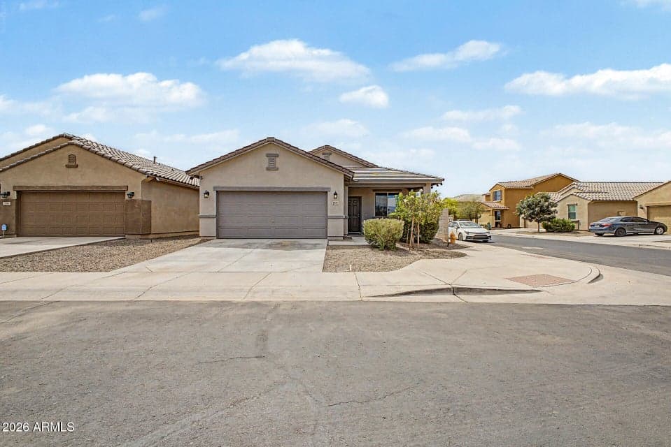 7355 W HUGHES Drive, Phoenix, AZ 85043 — photo 1 of 29