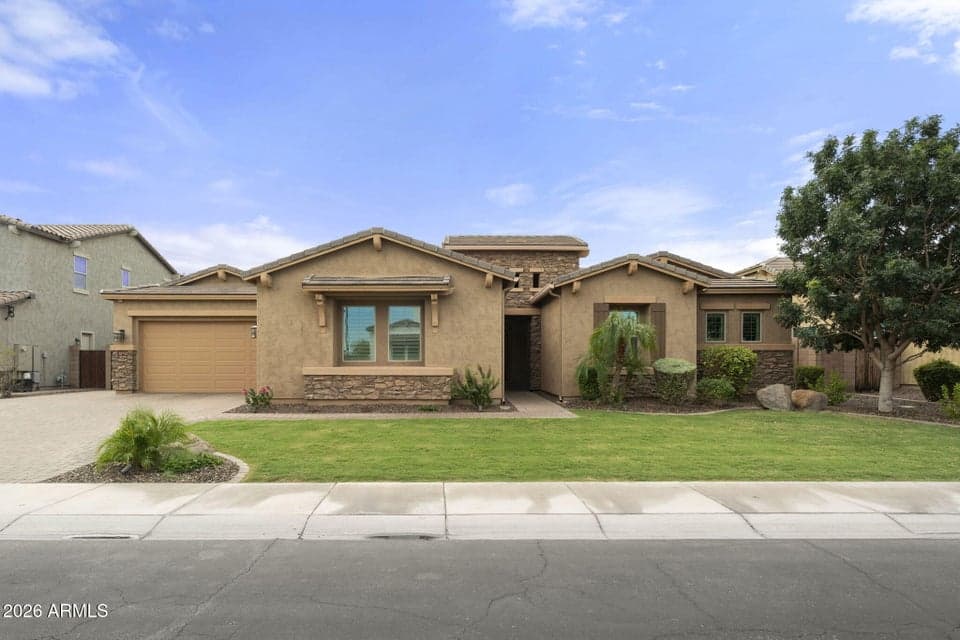 3785 E STRAWBERRY Drive, Gilbert, AZ 85298 — photo 1 of 62
