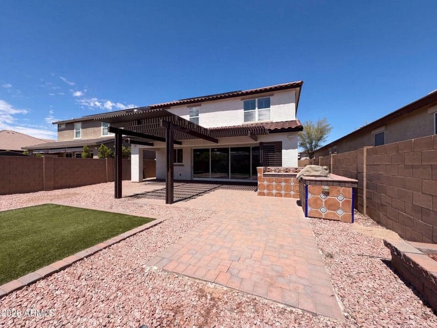841 E GARY Lane, Phoenix, AZ 85042 — photo 1 of 28