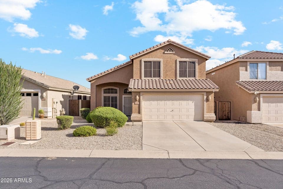 4465 E COYOTE WASH Drive, Cave Creek, AZ 85331 — photo 1 of 32
