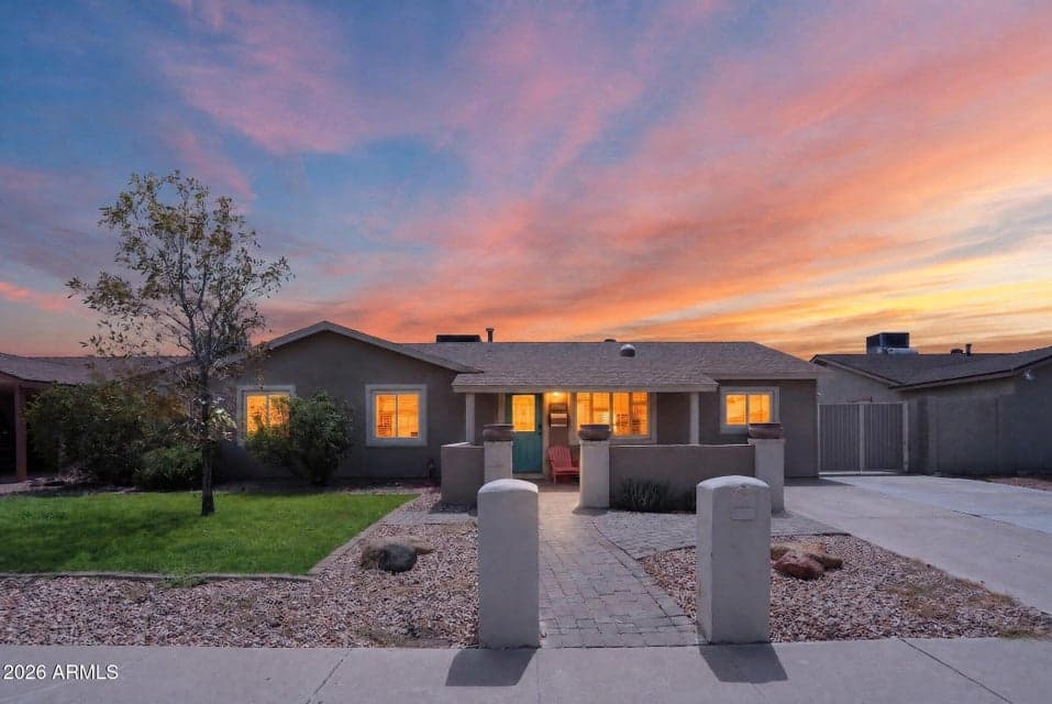 3629 E Winchcomb Drive, Phoenix, AZ 85032 — photo 1 of 32