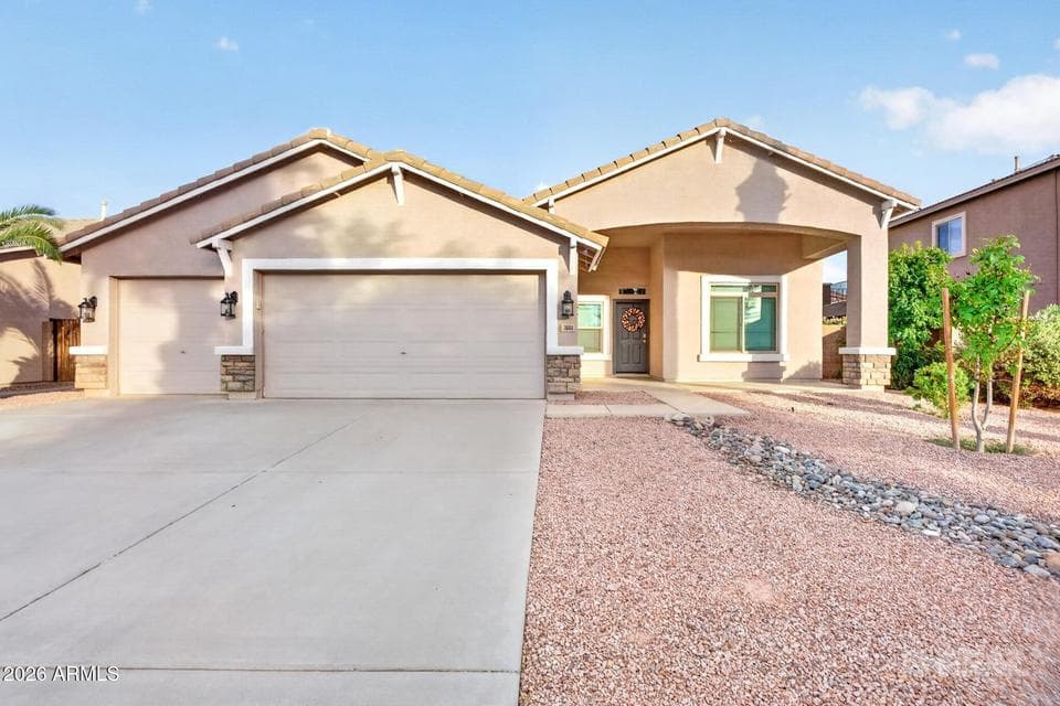 3681 S BUCKAROO Trail, Gilbert, AZ 85297 — photo 1 of 41