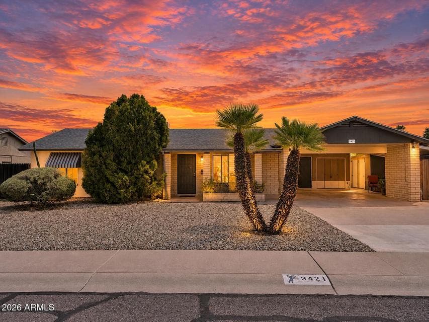3421 E PARADISE Drive, Phoenix, AZ 85028 — photo 1 of 24
