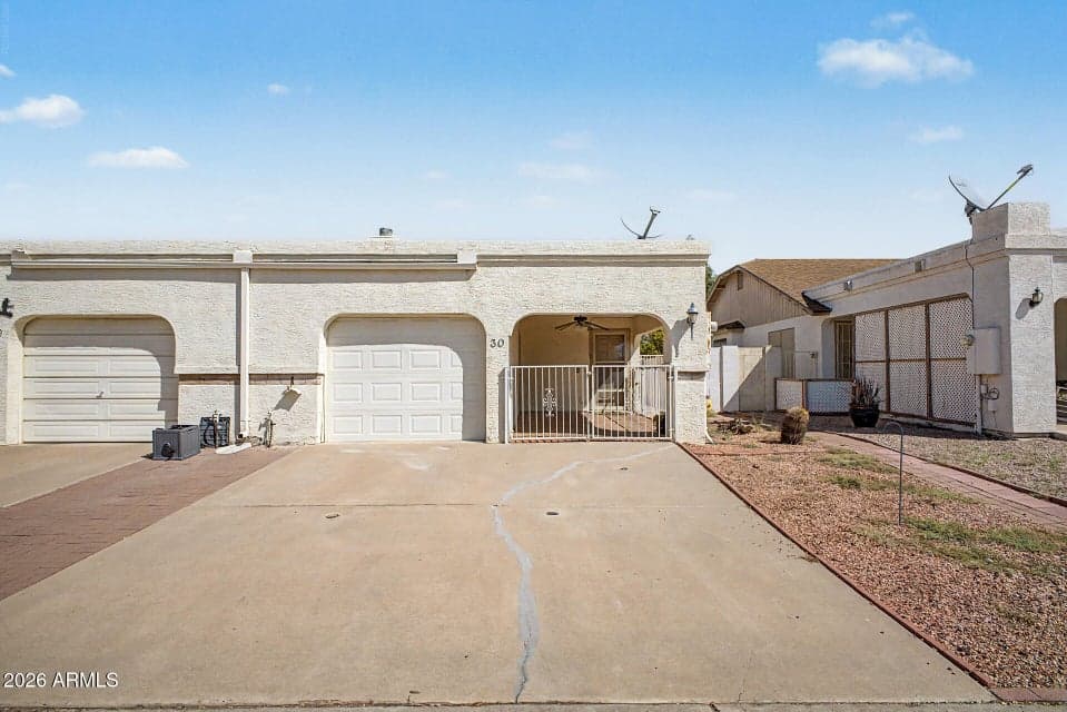 1920 S PLAZA Drive 30, Apache Junction, AZ 85120 — photo 1 of 32