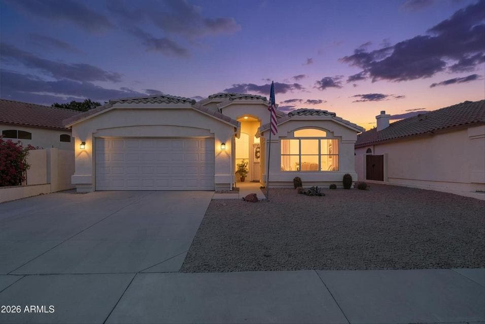 5738 W COMET Avenue, Glendale, AZ 85302 — photo 1 of 56