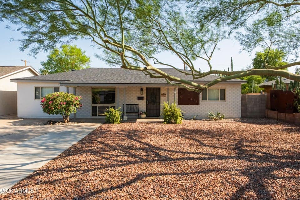 2935 E FLOWER Street, Phoenix, AZ 85016 — photo 1 of 46