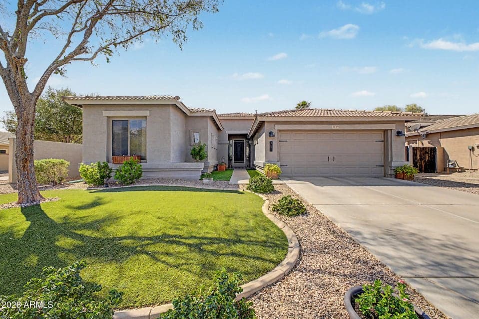 3697 E OXFORD Lane, Gilbert, AZ 85295 — photo 1 of 36