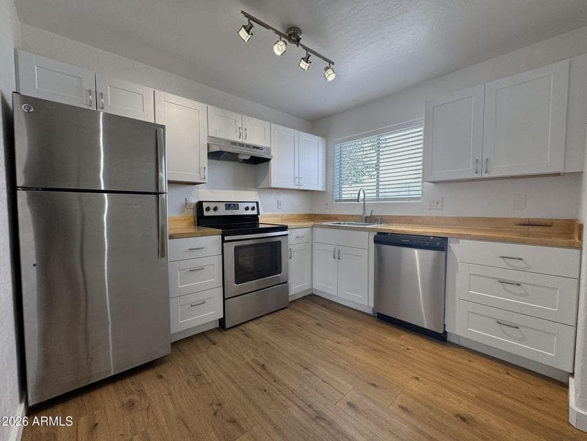 1455 E TAYLOR Street 3, Phoenix, AZ 85006 — photo 1 of 29