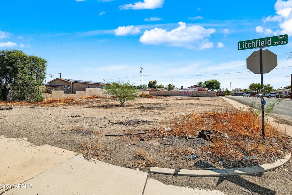 6305 N LITCHFIELD Road 142, Litchfield Park, AZ 85340 — photo 1 of 14
