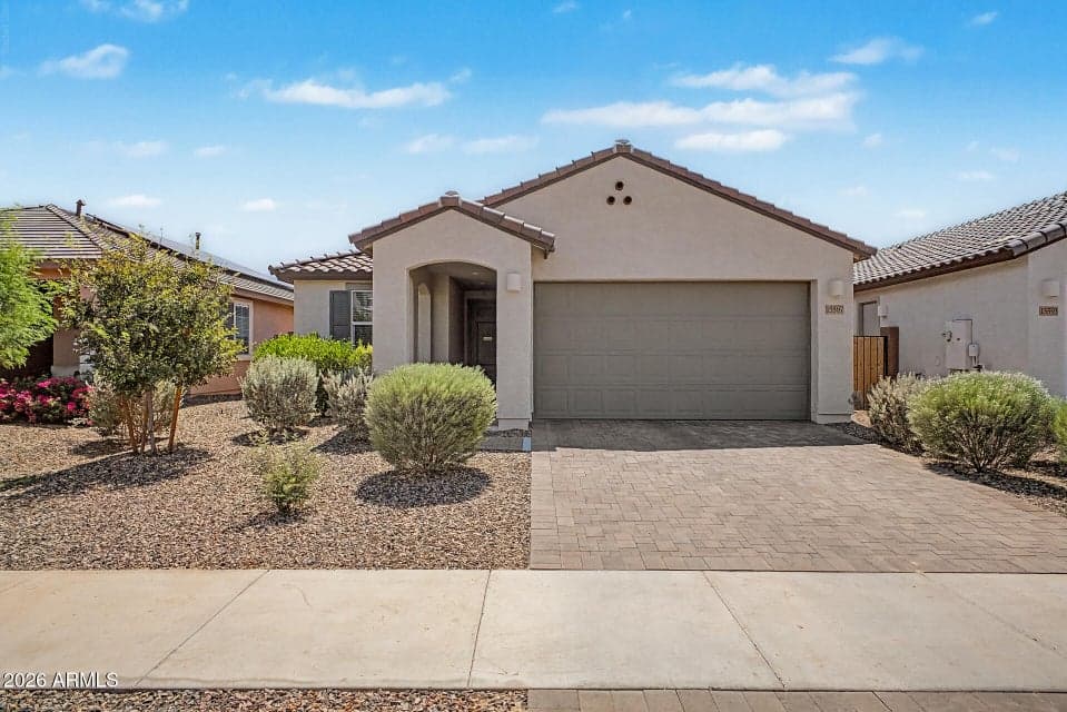 15587 W KENDALL Street, Goodyear, AZ 85338 — photo 1 of 31