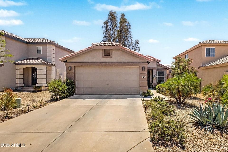 985 E Stardust Way, San Tan Valley, AZ 85143 — photo 1 of 29