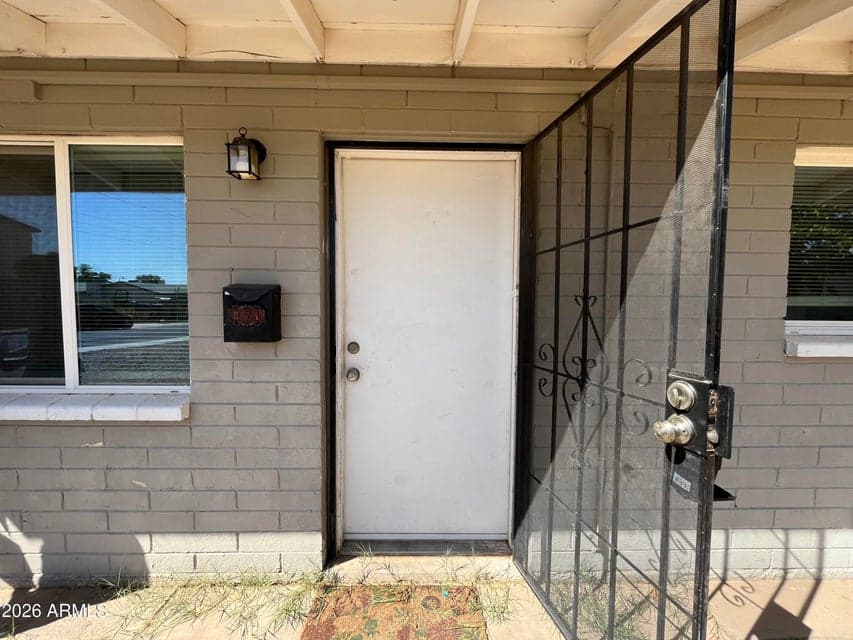371 N NEVADA Street, Chandler, AZ 85225 — photo 1 of 9