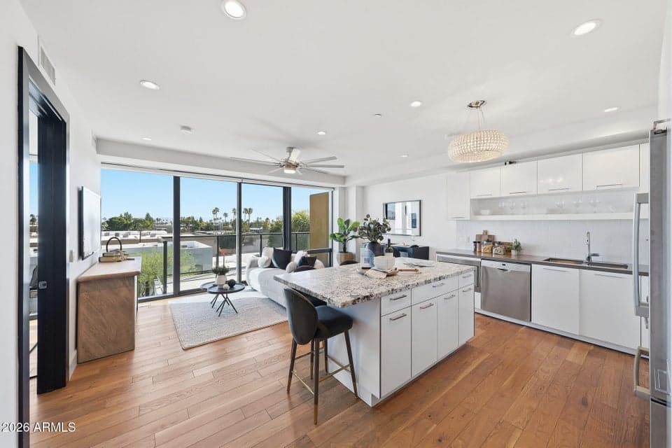 4422 N 75TH Street 4011, Scottsdale, AZ 85251 — photo 1 of 49
