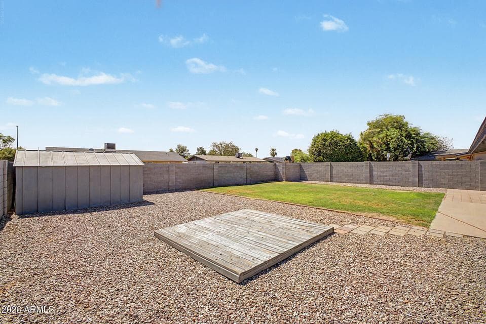 333 E PARK Avenue, Gilbert, AZ 85234 — photo 1 of 29