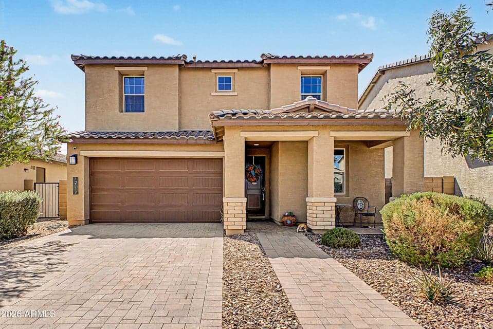 12117 W LEVI Drive, Avondale, AZ 85323 — photo 1 of 31